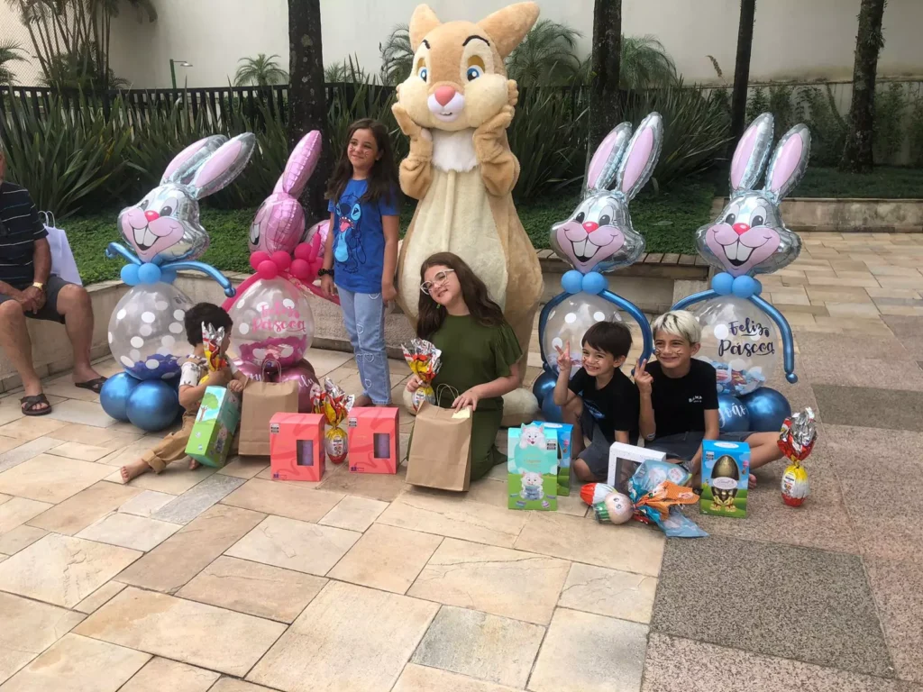 contratar coelho da pascoa caramelo